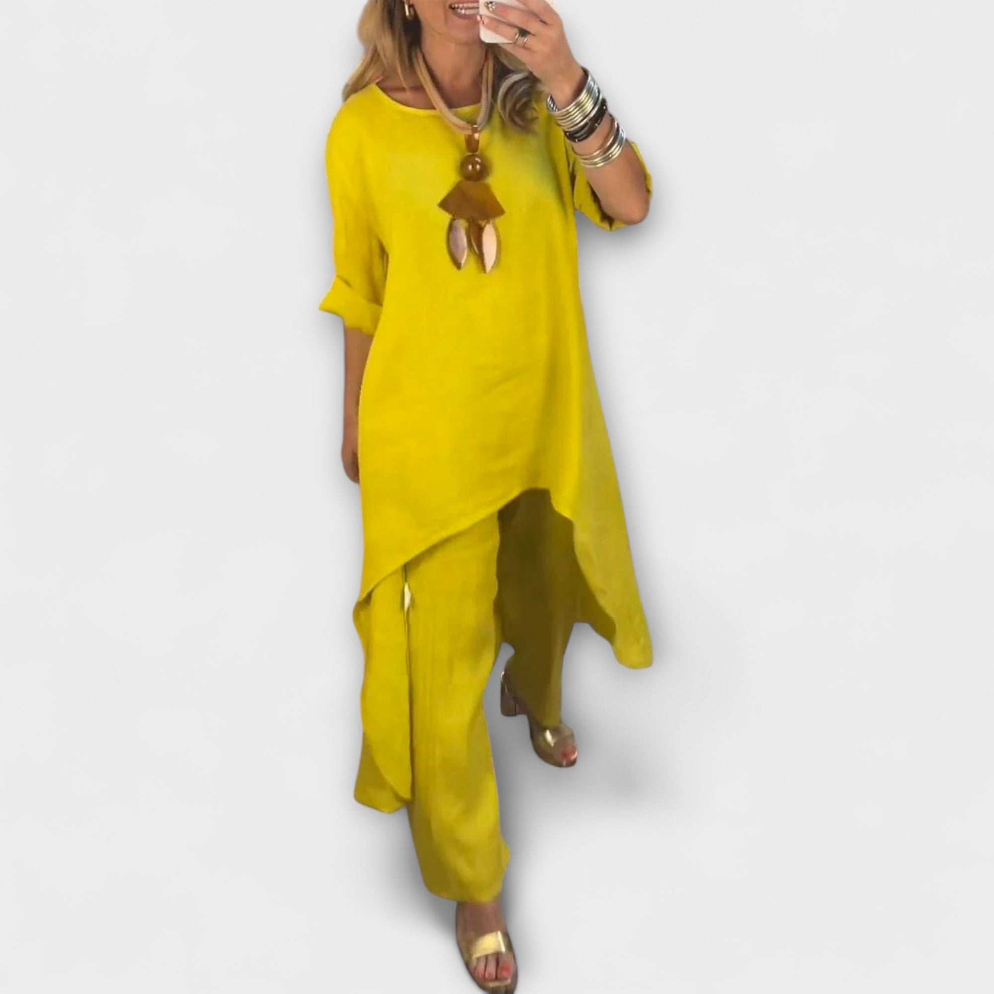 Tabea - Lněný oblek s kulatým výstřihem