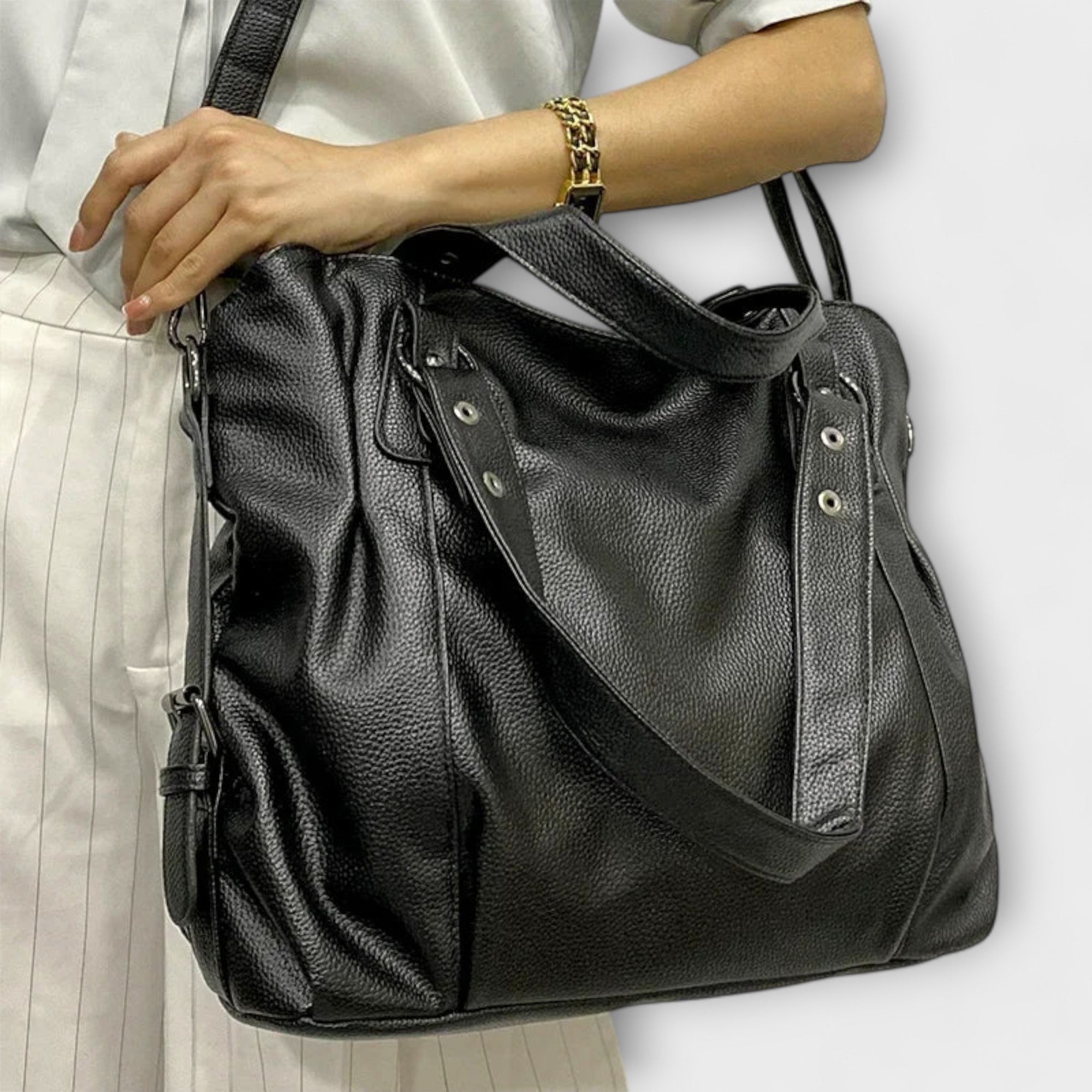 Lora. - Elegantní Hobo Kabelka